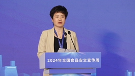 北京華天飲食控股集團有限公司副總經理、食品安全總監 張紫薇 李凡攝_副本.jpg